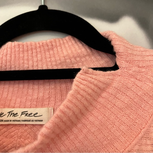 We the Free split mock neck top size medium - Picture 2 of 3